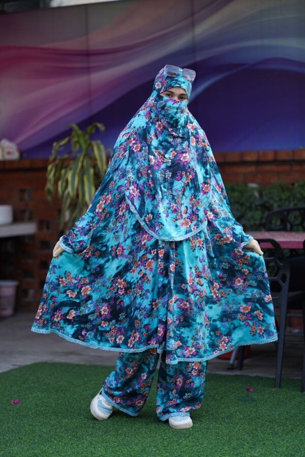 Khimar With Plazu - Image 4